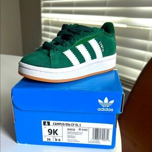 Adidas Green Campus Sneakers